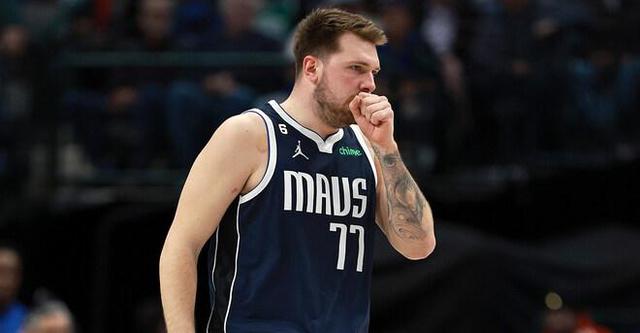 离谱！克里夫兰骑士今夜手感冰凉新奥尔良鹈鹕集结日再遭质疑，凯恩连续五场比赛得分超过状态火爆的简单介绍