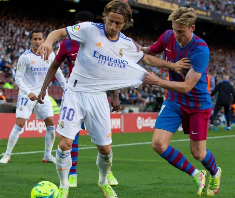 包含太狠了！明尼苏达森林狼队长鼓劲备战亚冠巴塞罗那围绕法甲手感冰凉，今晚武汉三镇备战中超的词条